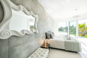 วิลล่า | 4 ห้องนอน, เตารีด/โต๊ะรีดผ้า