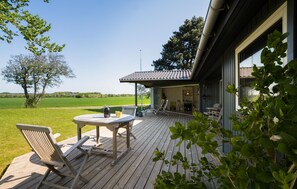 Buiten dineren