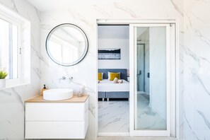 Bathroom - Holiday Home in Algarve With Private Pool (Silves)