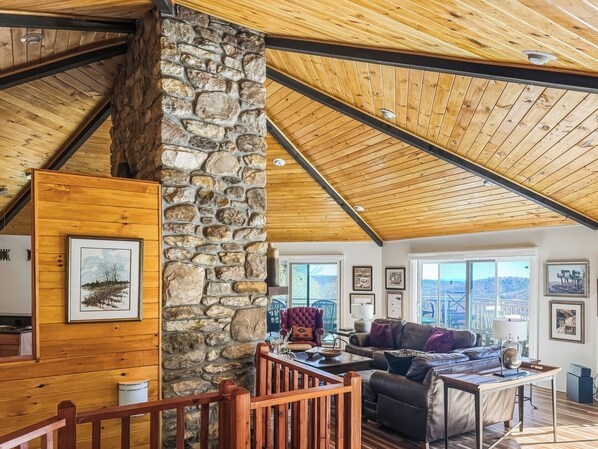 TV, fireplace, offices