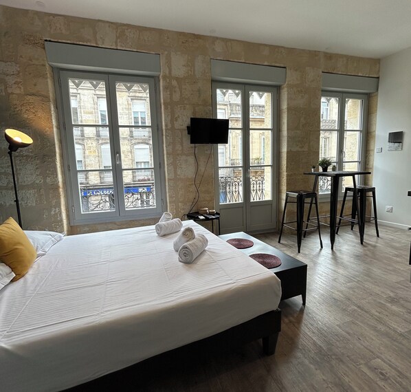 1 bedroom, iron/ironing board, WiFi, bed sheets