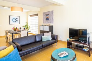 Living area - Villa in Albufeira Near sea Beach (Albufeira)