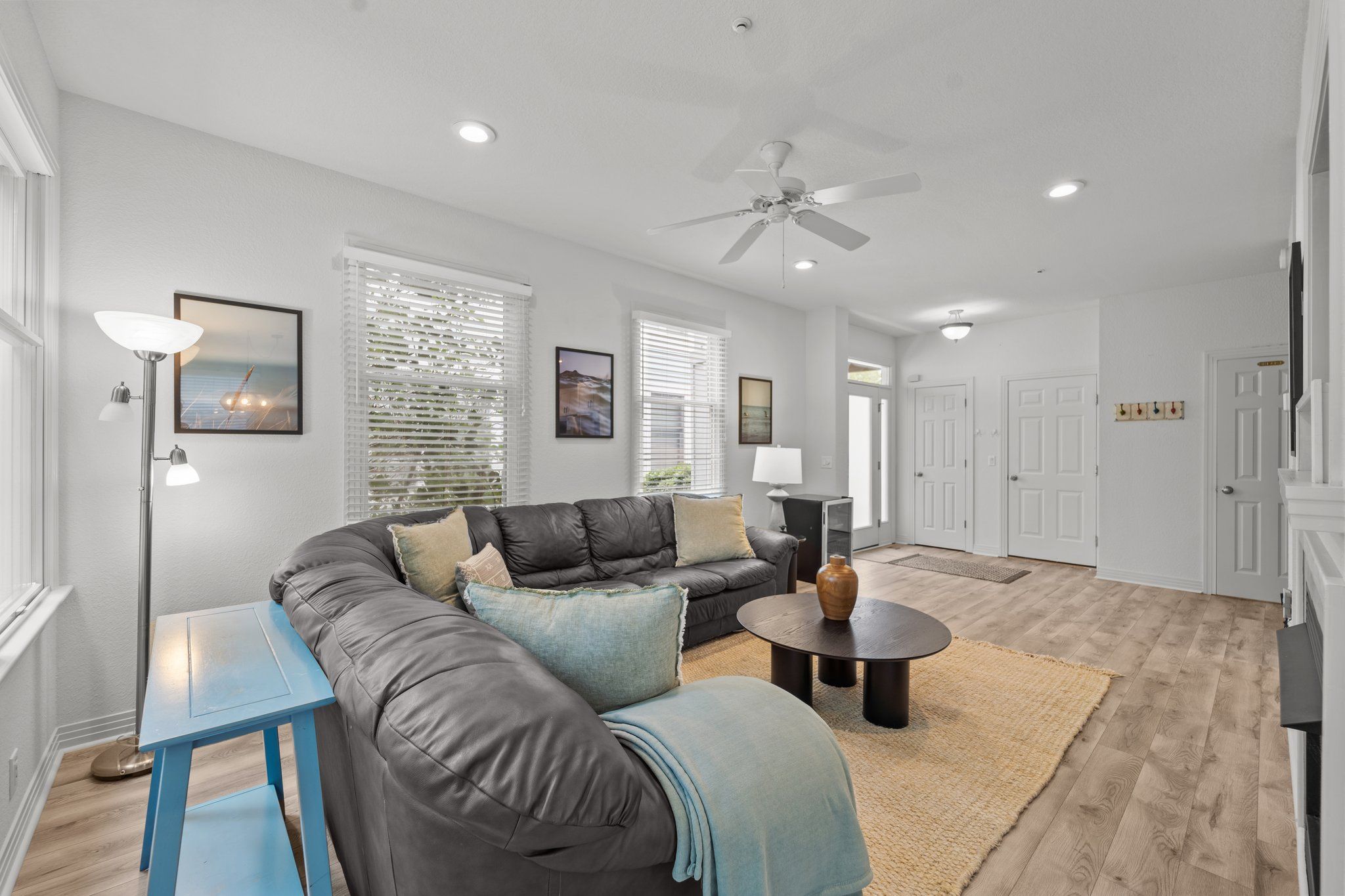 BB43: Walk on Water | Living Area