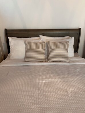 2 Schlafzimmer, Bügeleisen/Bügelbrett, WLAN, Bettwäsche