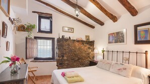 5 bedrooms, free WiFi