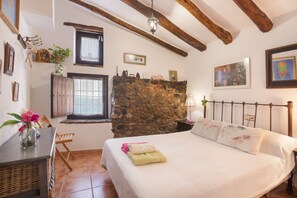 2 habitaciones, wifi gratis y ropa de cama 