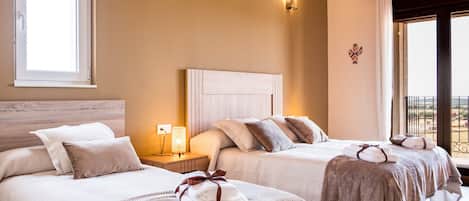 4 bedrooms, free WiFi, bed sheets