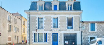 Cosy Apartment in Eymet – Air-Conditioned, for 2 People, Steps from Restaurants and the Village