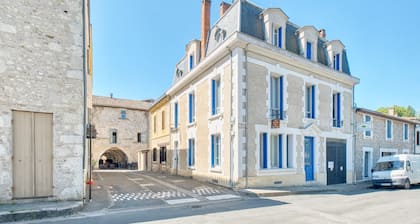 Cosy Apartment in Eymet – Air-Conditioned, for 2 People - Trois Cles