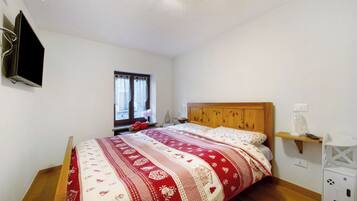 1 chambre, Wi-Fi gratuit, draps fournis