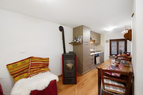 Apartment 'L'archetto Valle D'Aosta' with Mountain View and Wi-Fi
