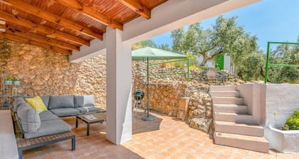 Holiday Home 'Jaïra Sierra De Castril' with Mountain View, Wi-Fi and Air Conditioning