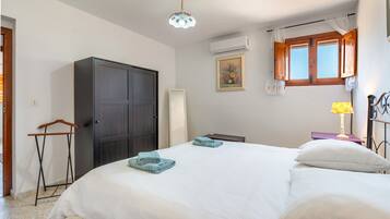 4 habitaciones, wifi gratis y ropa de cama