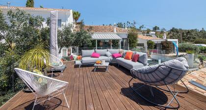 Apartment 'Tiny House' with Mountain View, Wi-Fi and Air Conditioning