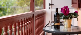 Holiday Home 'Zaida' with Mountain View, Private Terrace and Wi-Fi
