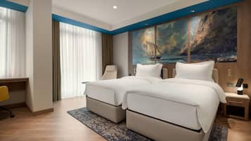 Executive Twin Room, City View | Egyptian cotton sheets, premium bedding, in-room safe, desk