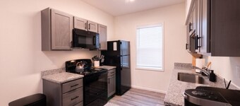 [3BR] Chic Retreat > Min to KU/Mass