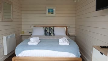 Kabin, 1 kamar tidur | Seprai premium, tirai kedap cahaya, tempat tidur bayi, dan seprai linen