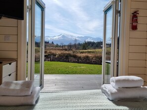 Mökki, 1 makuuhuone | Näkymä puutarhaan