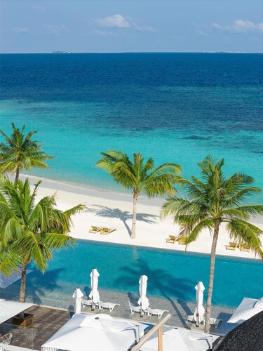 dusitD2 Feydhoo Maldives