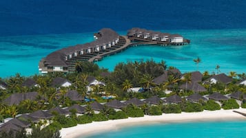 Private beach, white sand, free beach cabanas, sun-loungers