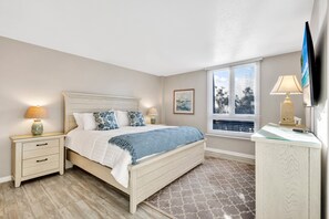 3 soverom, skrivebord, strykejern/-brett og wi-fi (inkludert)