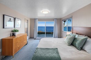 4 bedrooms, desk, iron/ironing board, travel cot