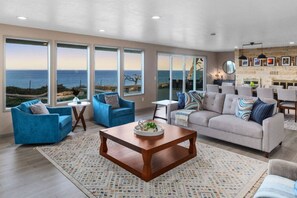 Smart TV, foosball, table tennis