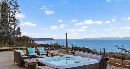 Costa Vista, Ocean Front, Hot Tub, Game Room, BBQ, Sleeps 16
