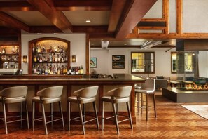 Bar (on property) - Ritz Carlton Residence, Vail CO [3 bedrooms, 3.5 Bath] Available Nov 2-7, 2025 (Vail)