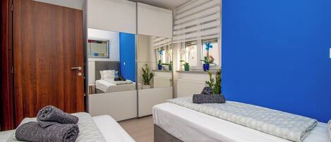 2 sovrum, internet och sängkläder