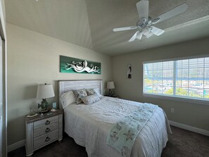 3 soverom, skrivebord, strykejern/-brett og wi-fi