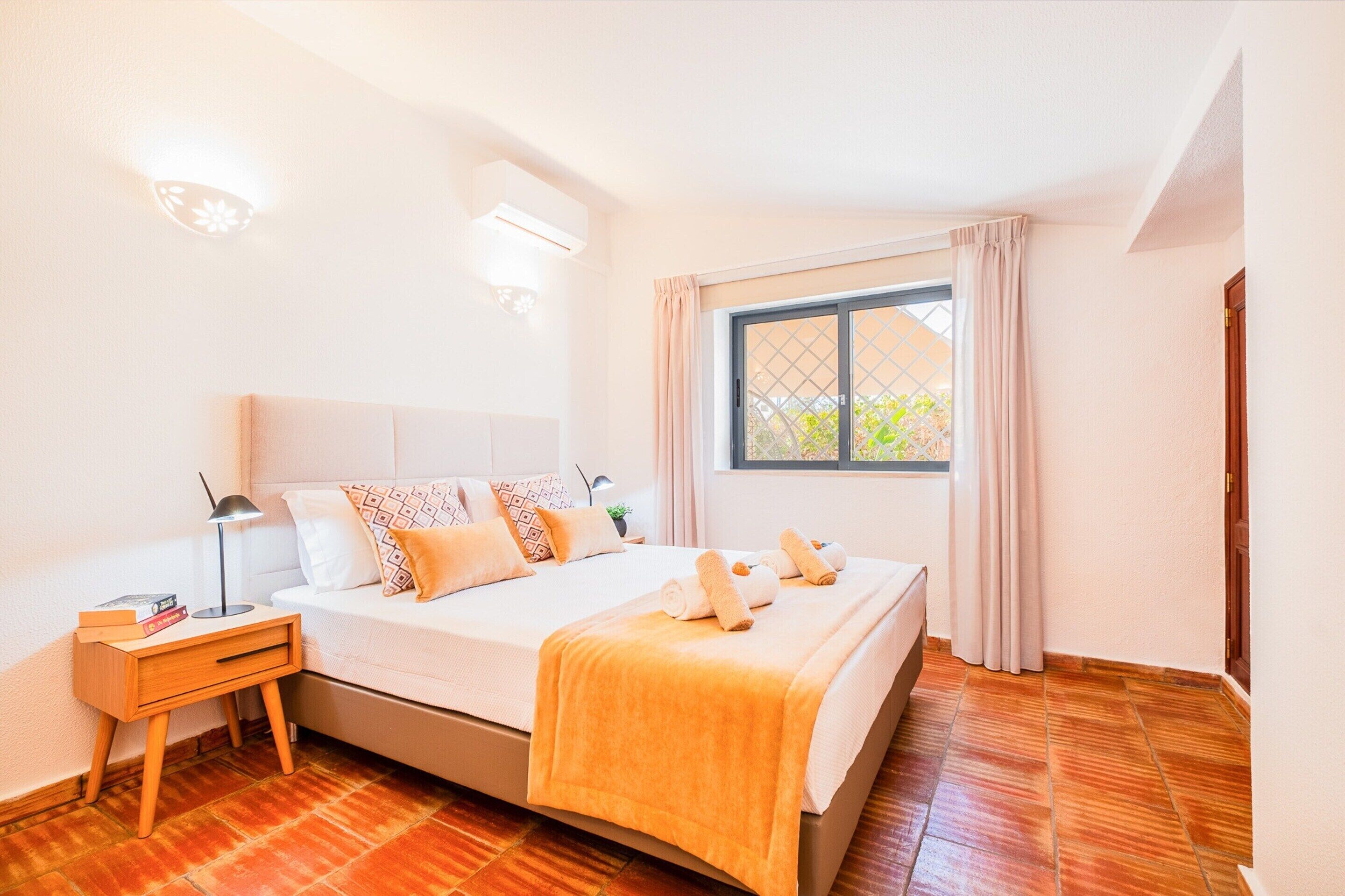 Villa | 4 bedrooms, iron/ironing board