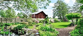 Spacious 5-bedroom house with WiFi and AC in charming Bucks County PA