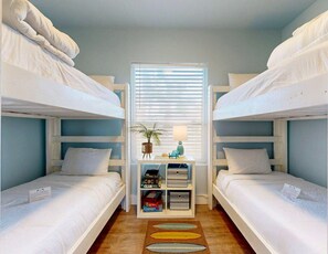3 habitaciones, wifi gratis y ropa de cama 