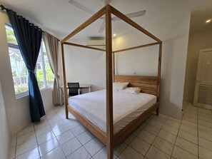 3 bedrooms, WiFi, bed sheets