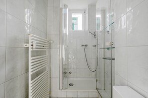 Hair dryer, towels