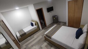 Traditional Room | Hypo-allergenic bedding, minibar, individually furnished, free WiFi - HOTEL ALTO  VERDE  (Guatapé)