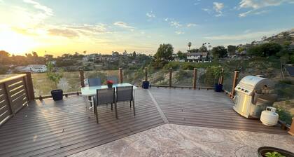 Serenity - Amazing Views & Modern Charm, 1 bedrm, 1 bath, 2 beds, kitchen, deck