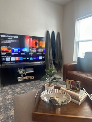 Interior - New Townhome in the Gem City! (Quincy)