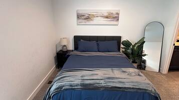 3 bedrooms, travel crib, free WiFi, bed sheets