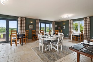 开间 | 2 多间卧室