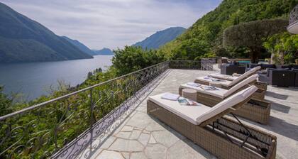 Villa Isola Verde Main Villa
