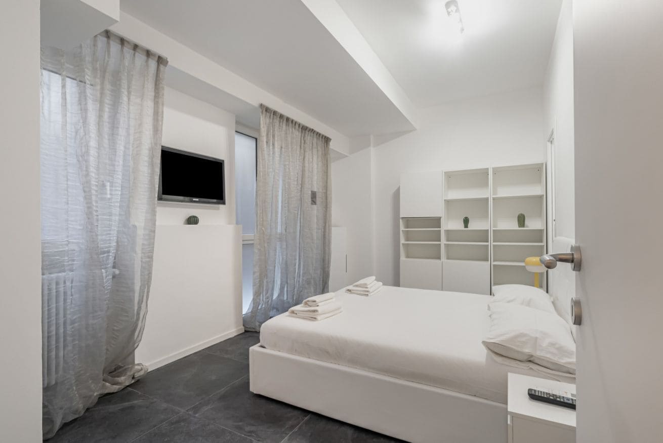 1 slaapkamer, een strijkplank/strijkijzer, wifi, beddengoed