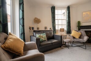 Älytelevisio, kirjoja