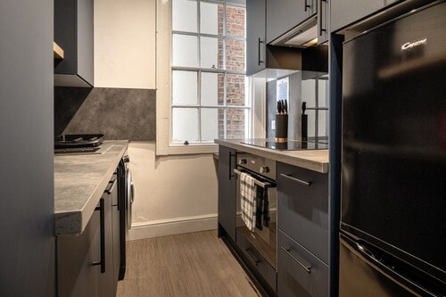 Wellesley House - Stunning 2 Bedroom Apartment in Central Cheltenham