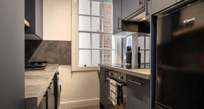Wellesley House - Stunning 2 Bedroom Apartment in Central Cheltenham