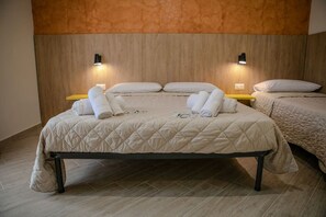 1 Schlafzimmer, Schreibtisch, WLAN, Bettwäsche