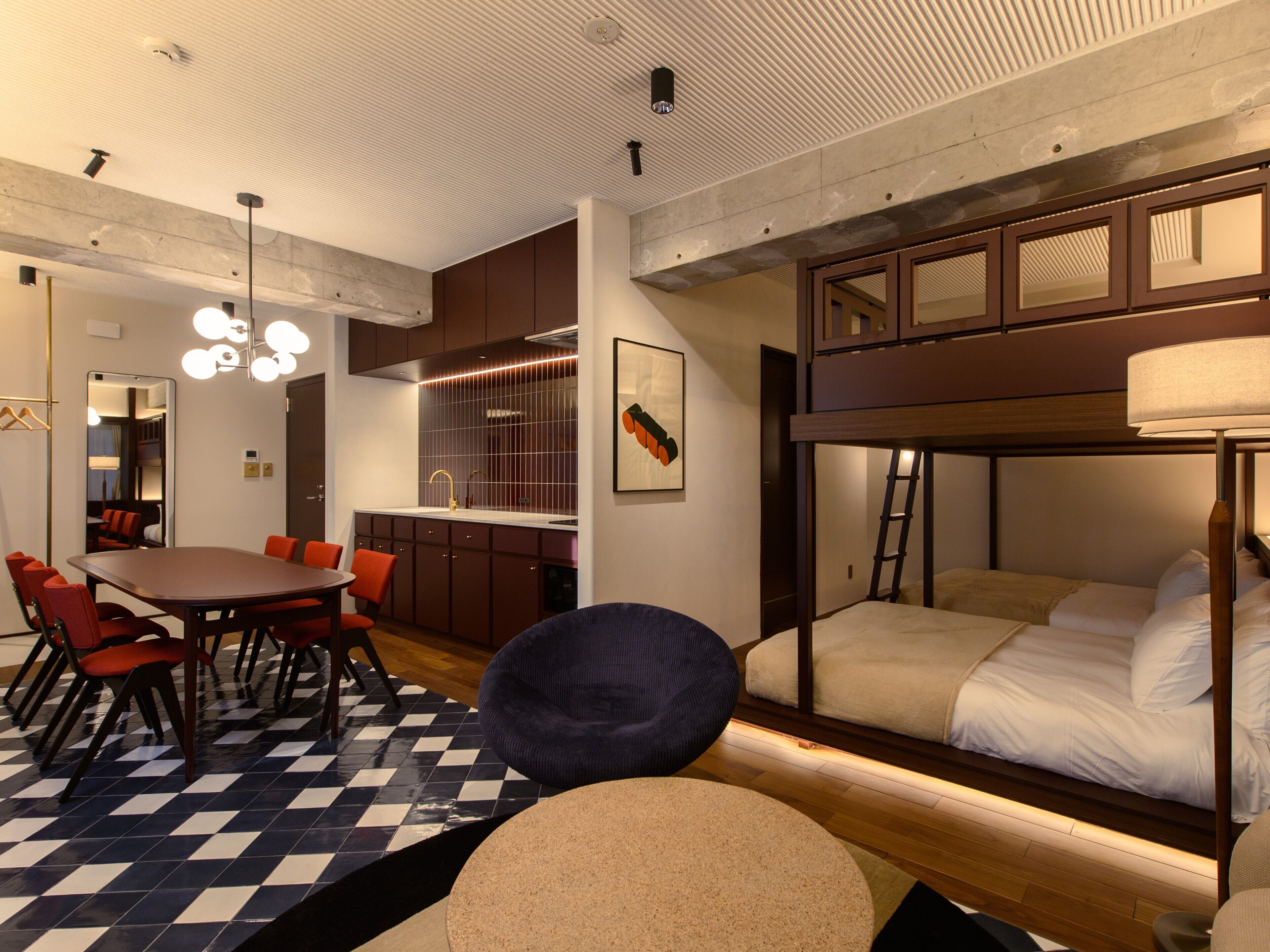 Standard Studio Suite | Free WiFi
