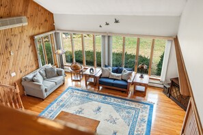 リビング エリア